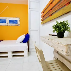 Guest house Quillahost